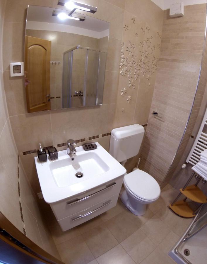 Apartments Oliva Premantura Room photo
